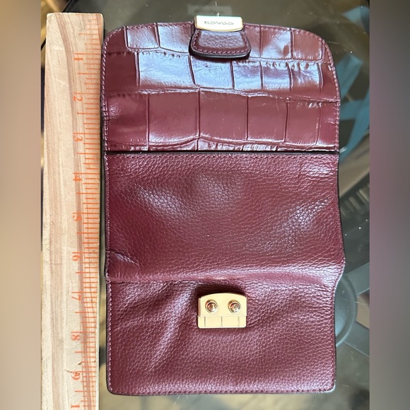 Coach Leather Wallet - Picture 8 of 8